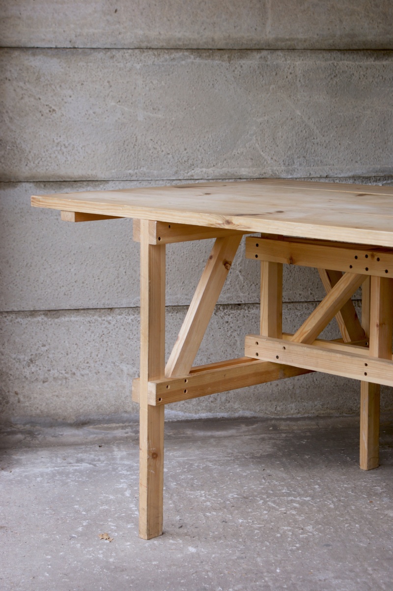 Enzo Mari Autoprogetazzione dining table