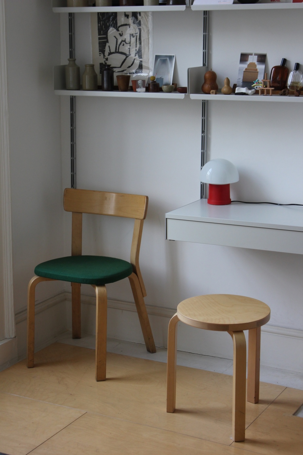 Alvar Aalto chair 69