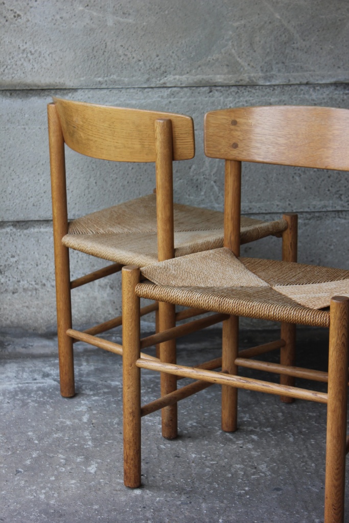 Borge Mogensen oak shaker chairs - set of four 3