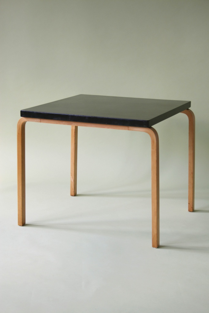 Alvar Aalto dining table and stools finmar
