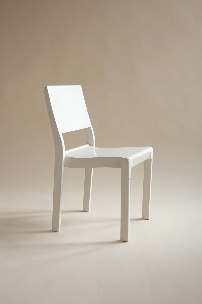 White chair 11 / 61 Alvar Aalto