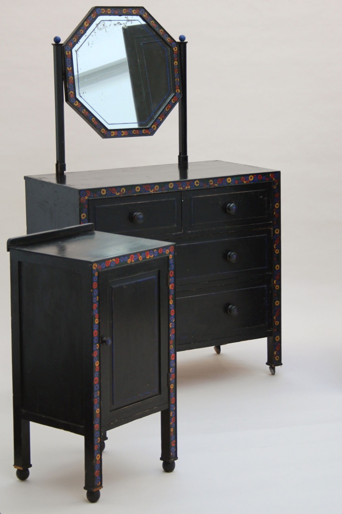heals bedside cabinet