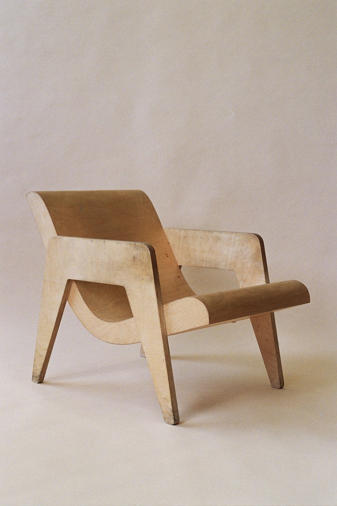 Erno Goldfinger Plywood chairs