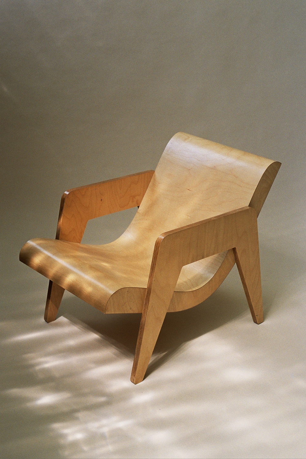 Erno Goldfinger Plywood chairs
